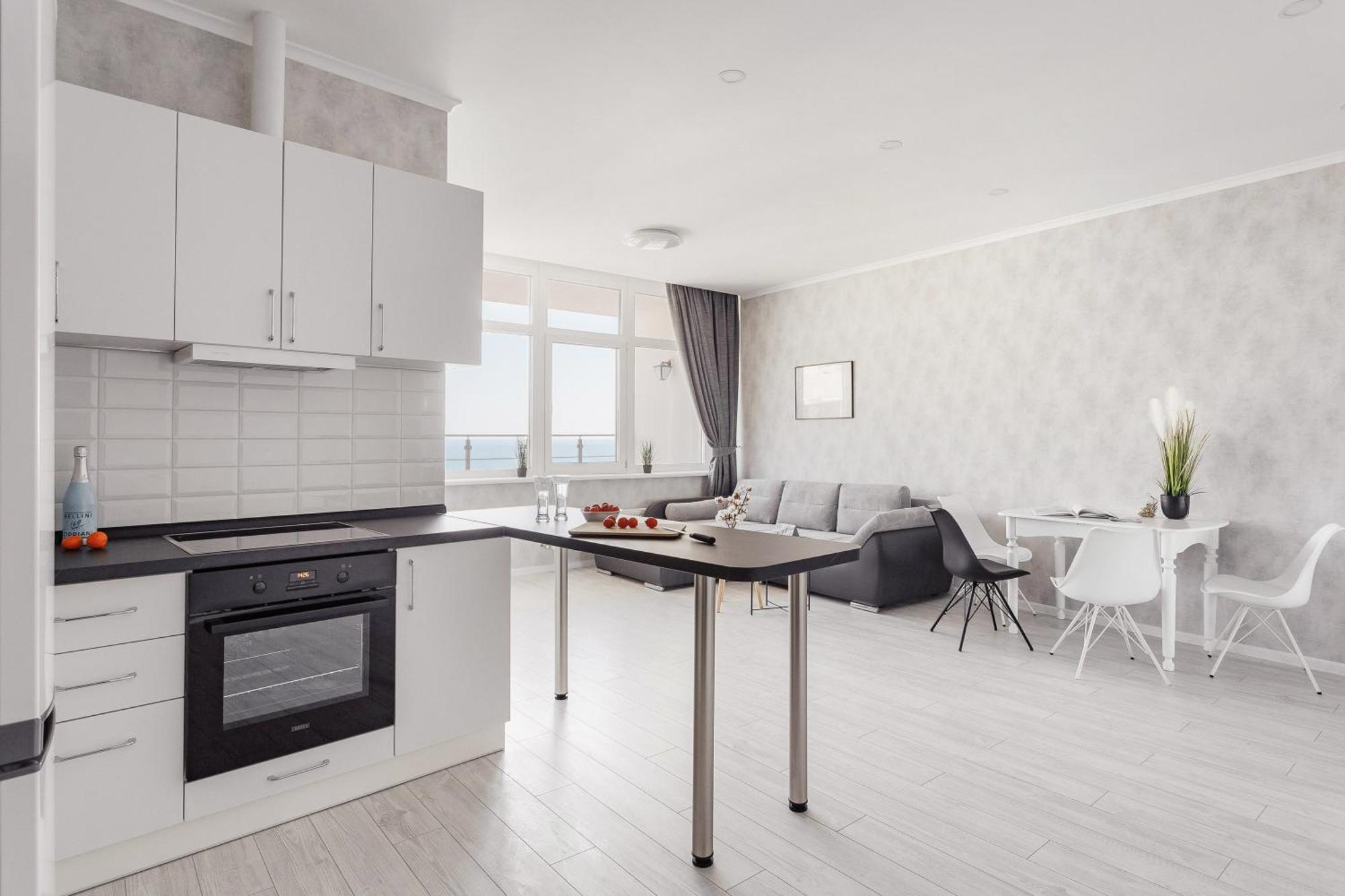 Sea & Sky Apartments Odessa Zimmer foto