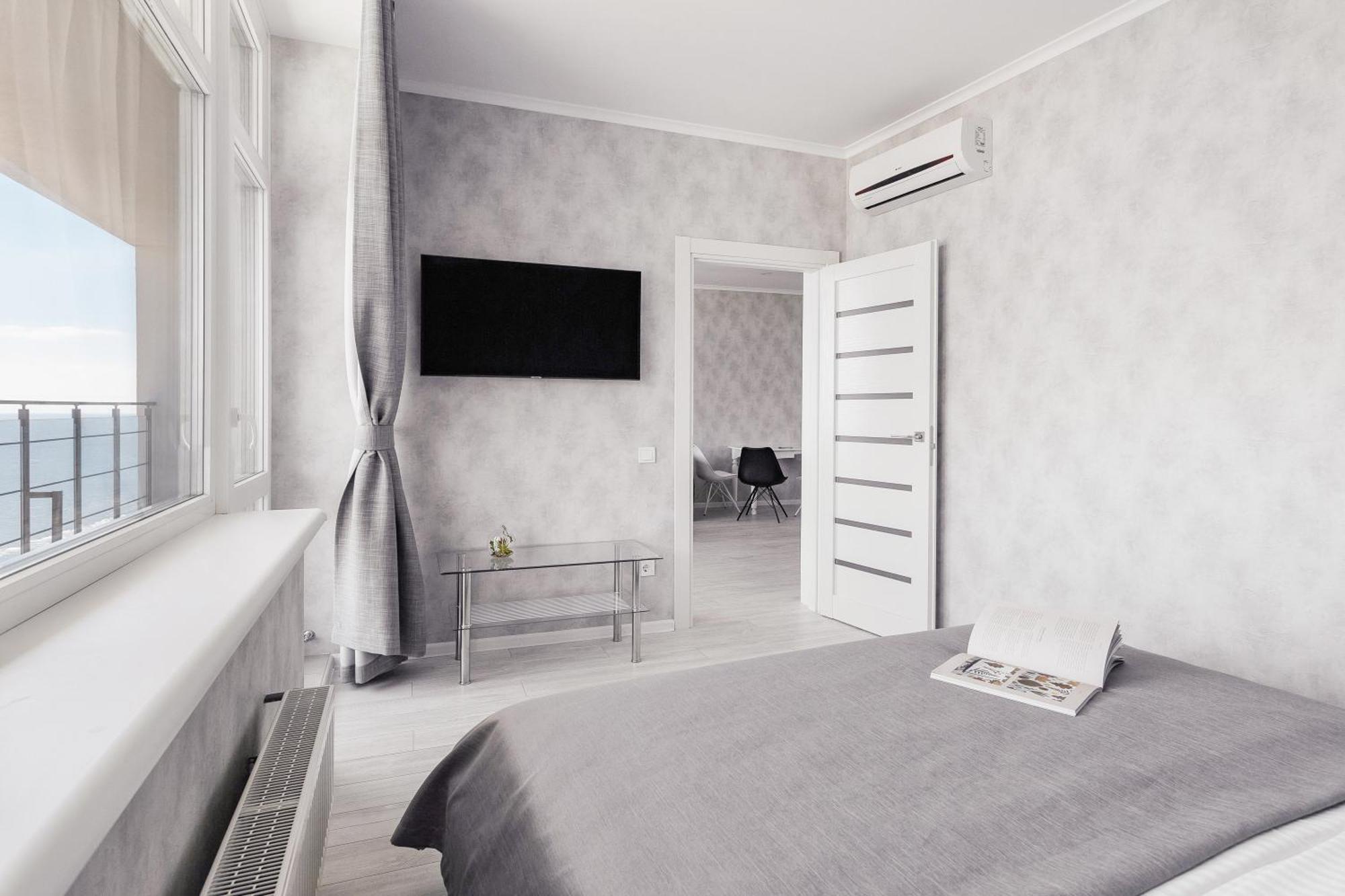 Sea & Sky Apartments Odessa Zimmer foto